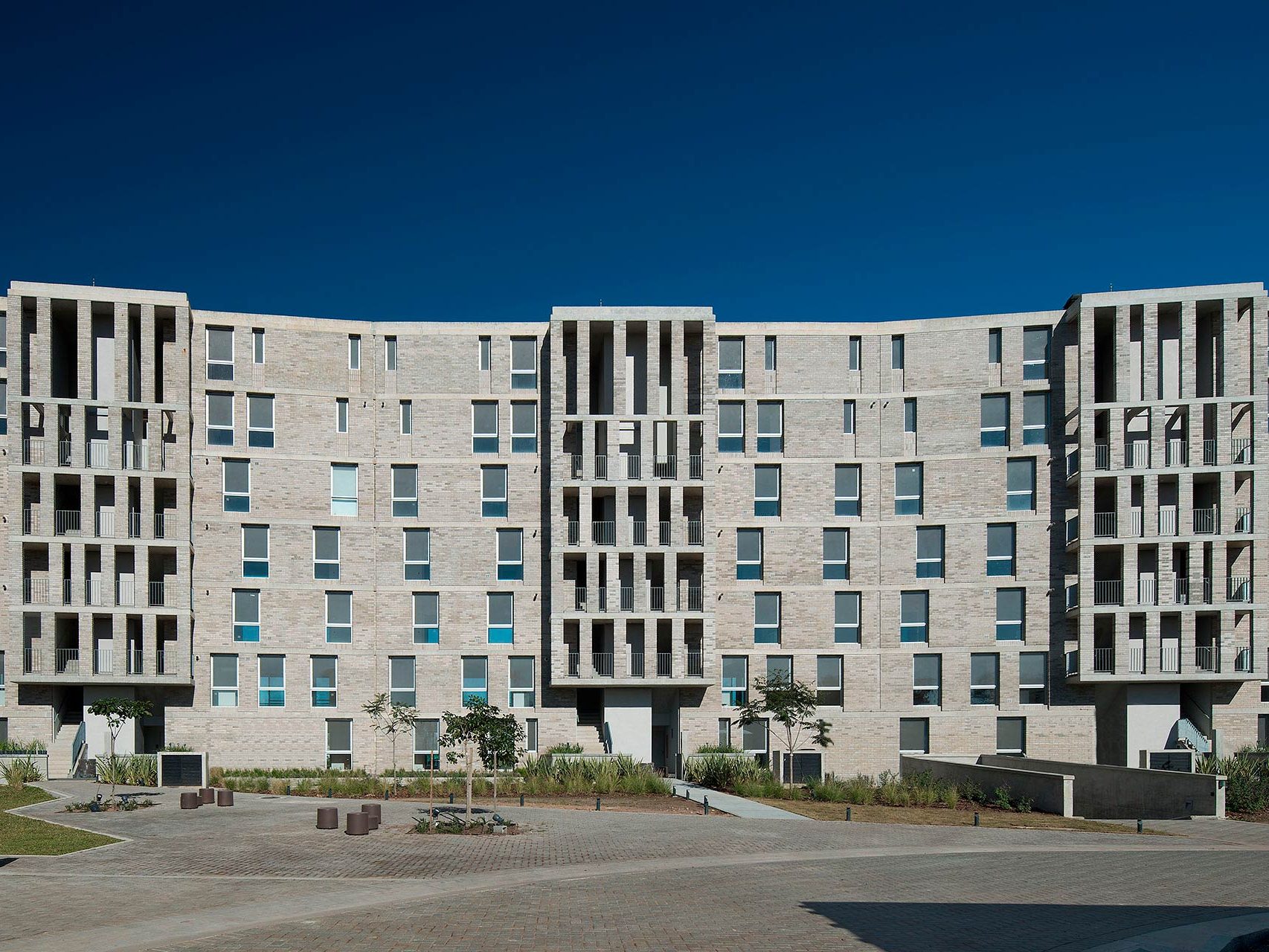 01-edificio-cruceros-slider